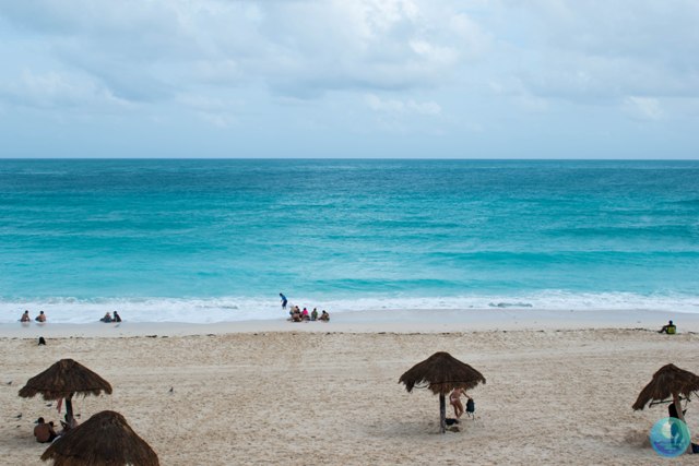 Playa Delfines