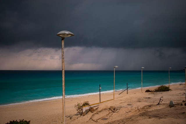 Playa Delfines